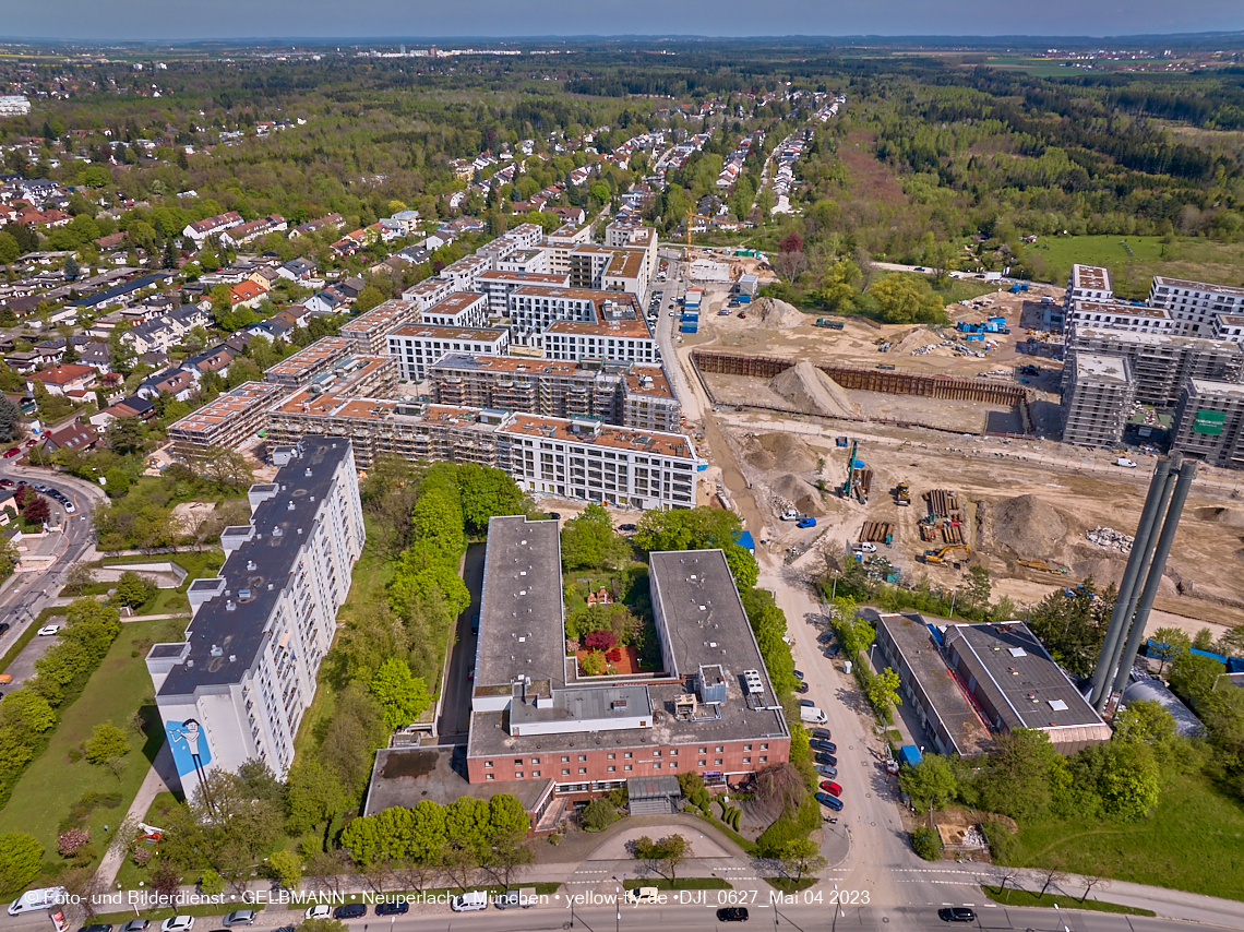 04.05.2023 - Luftbilder vom Alexisqaurtier und Pandion Verde in Neuperlach